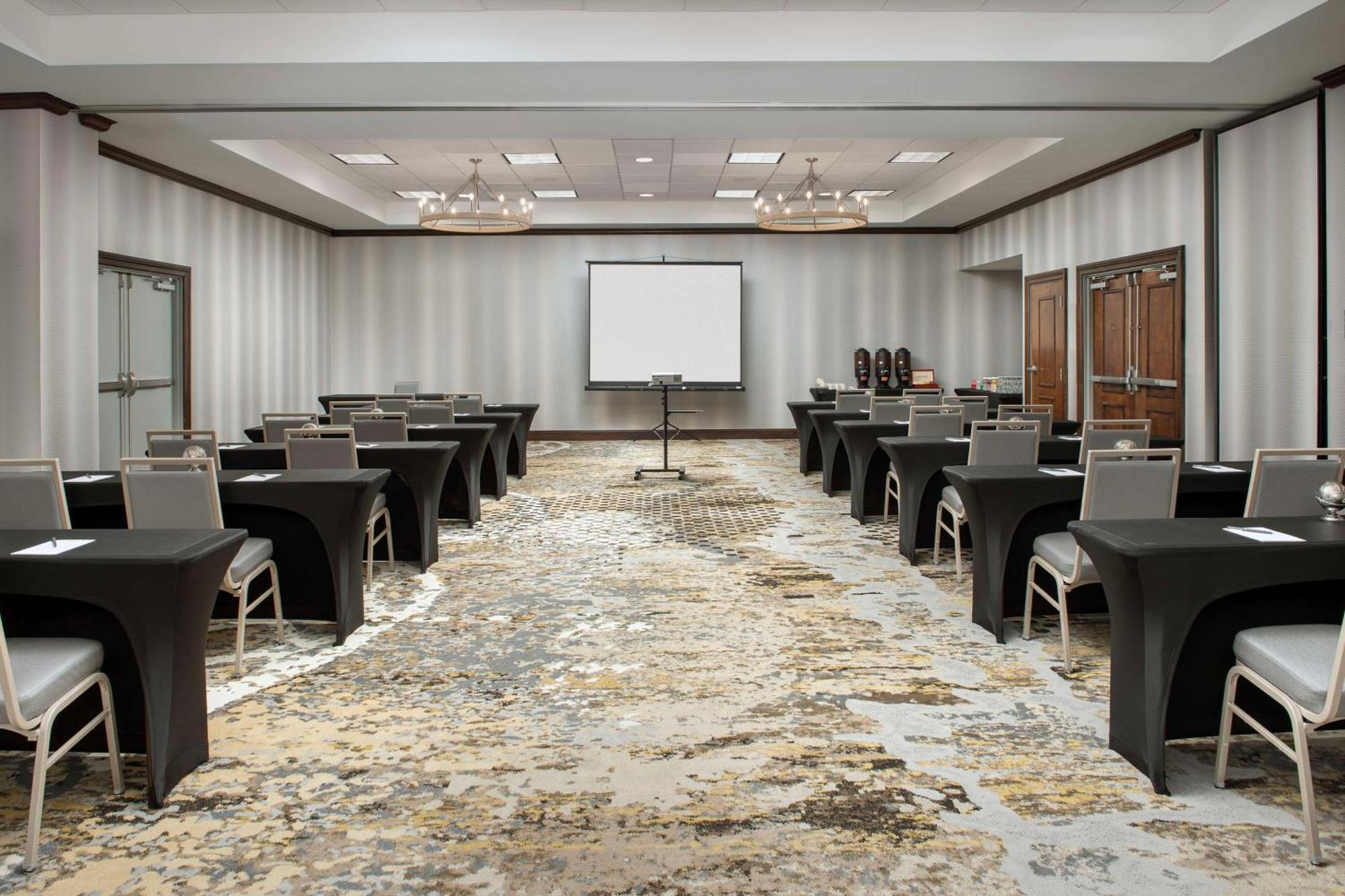 Embassy Suites By Hilton Dulles North Loudoun Экстерьер фото